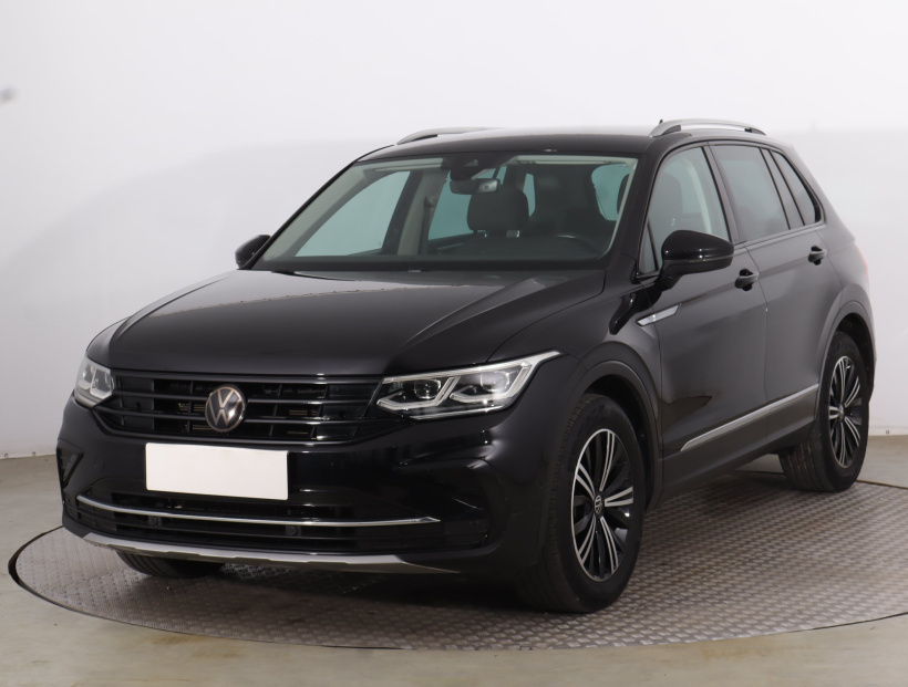Volkswagen Tiguan, 2021