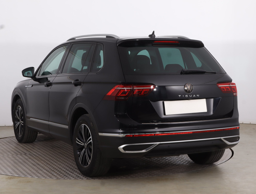 Volkswagen Tiguan, 2021