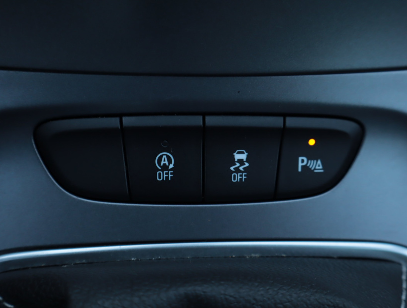 Opel Astra, 2020