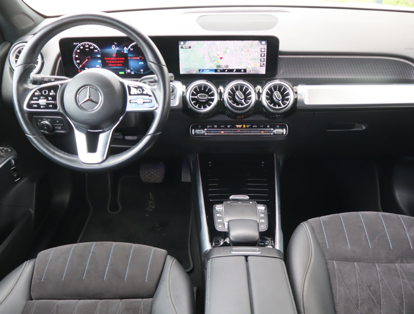 Mercedes-Benz EQB, 2022