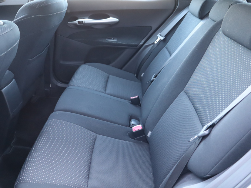 Toyota Auris, 2011