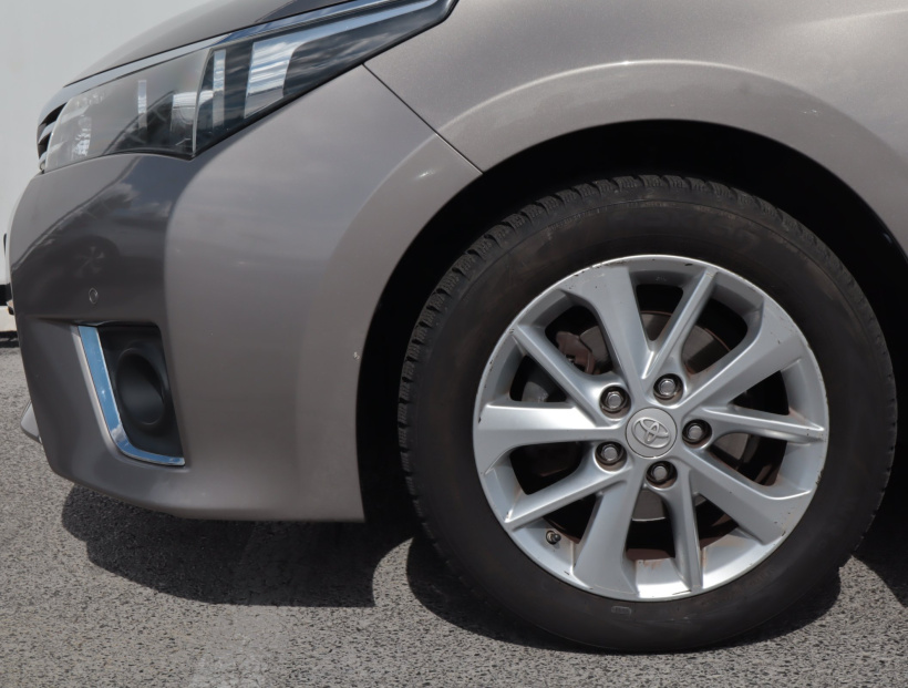 Toyota Corolla, 2015