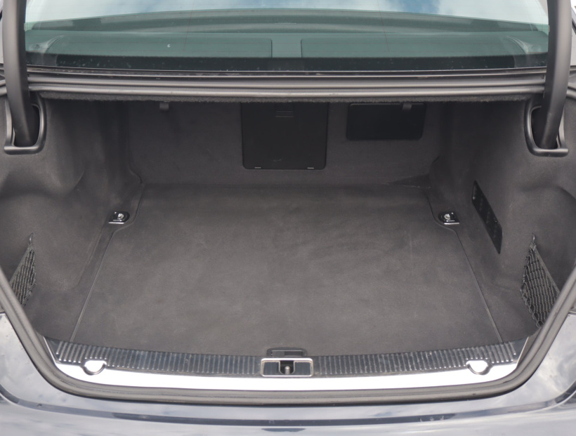 Audi A8, 2015