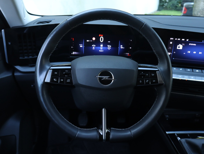 Opel Astra, 2023