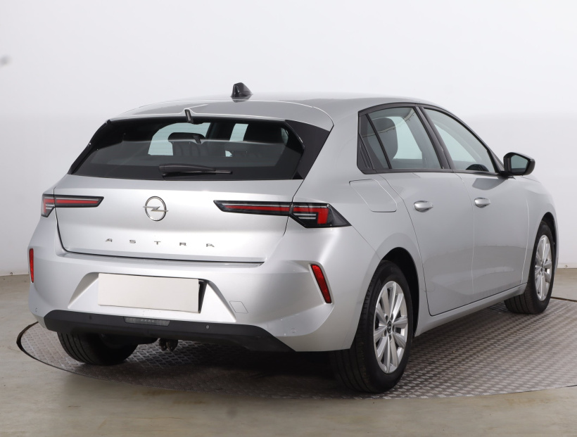 Opel Astra, 2023