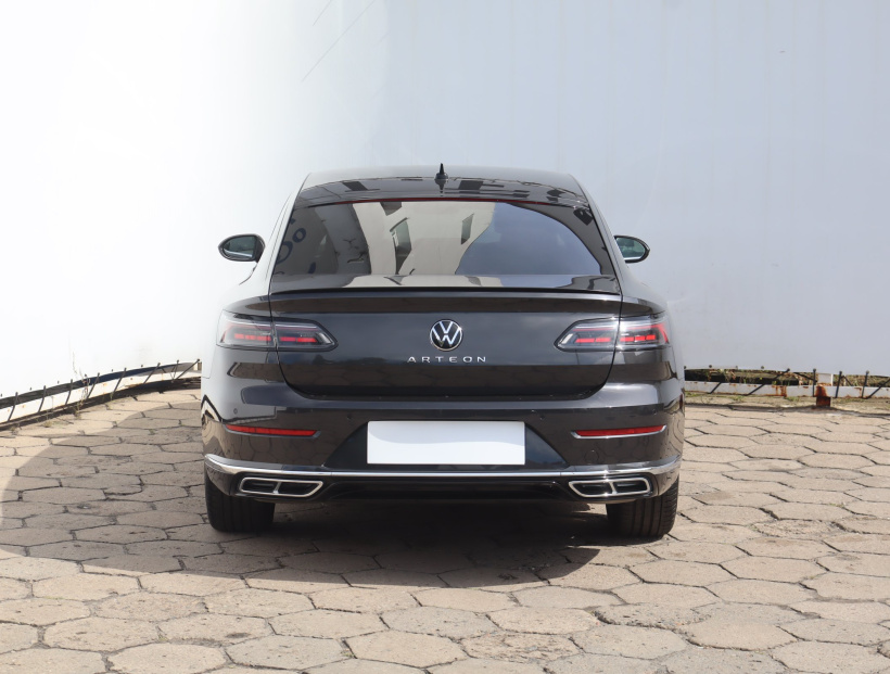 Volkswagen Arteon, 2022