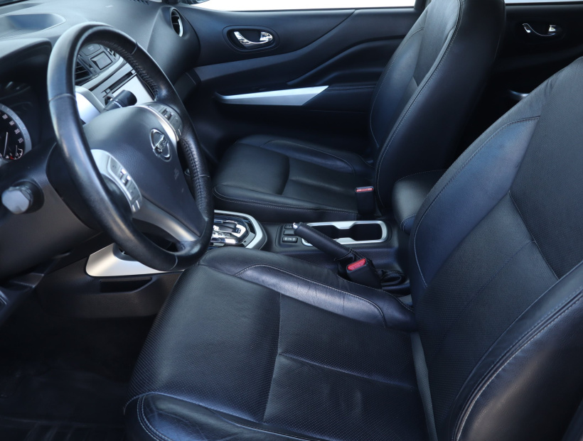 Nissan Navara, 2018