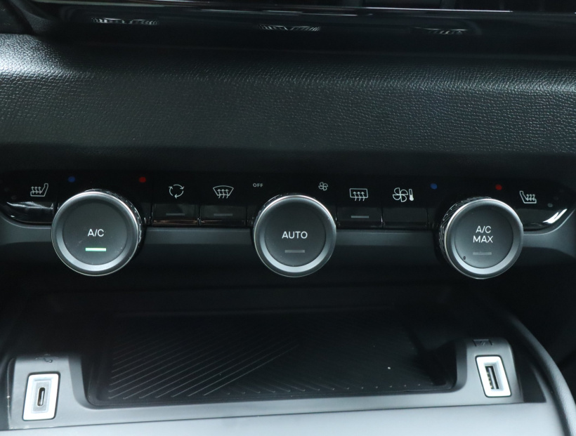 Citroen C4, 2022