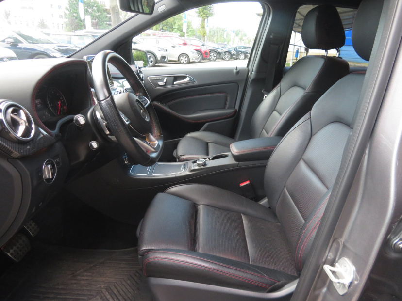 Mercedes-Benz B, 2015