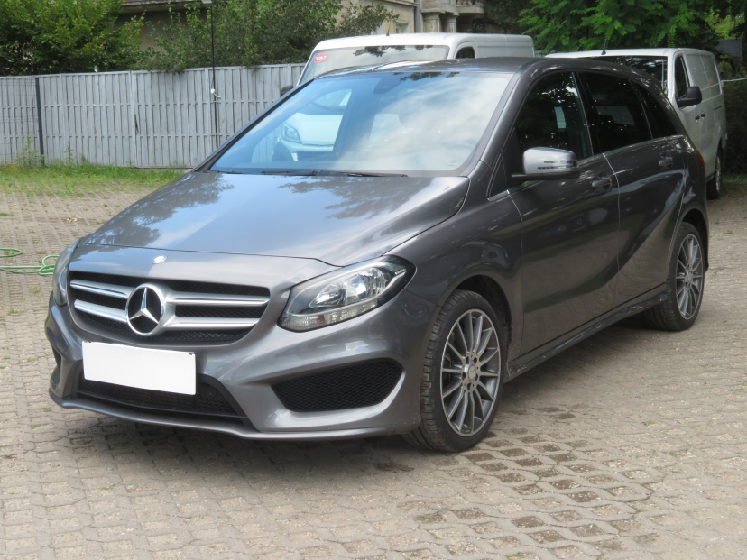 Mercedes-Benz B, 2015