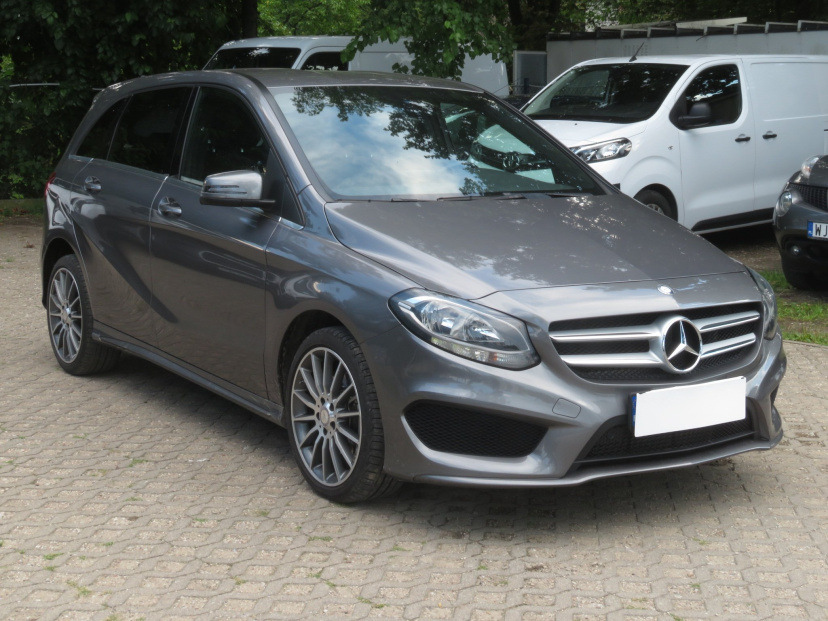 Mercedes-Benz B, 2015
