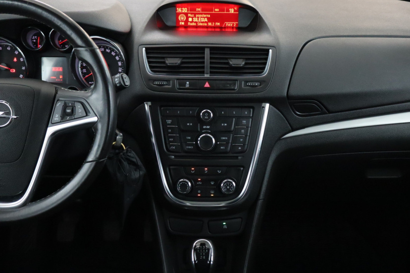 Opel Mokka, 2016