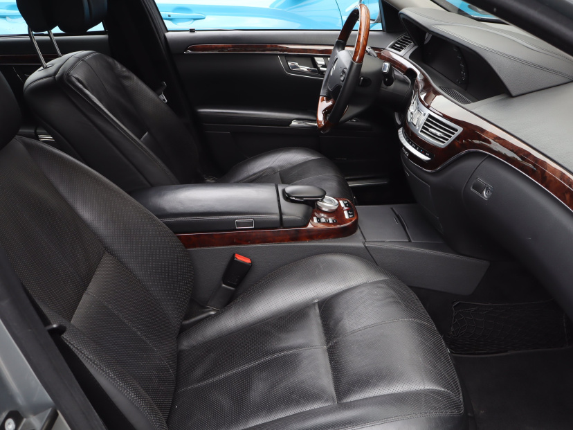 Mercedes-Benz S, 2007