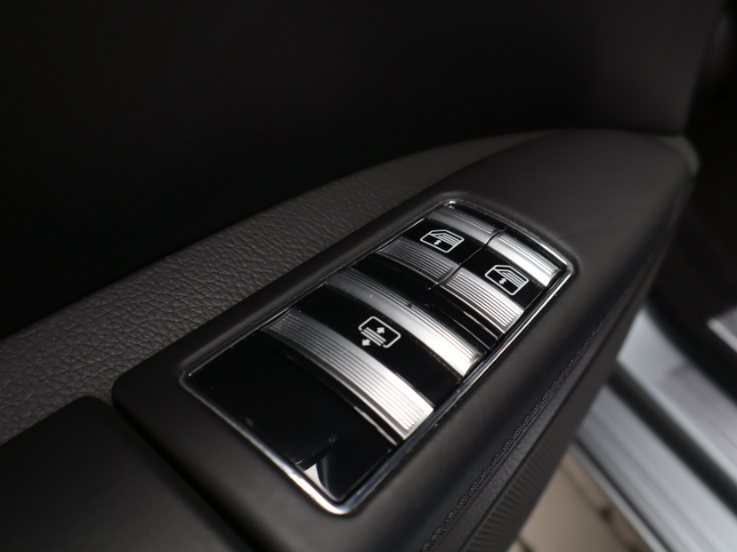 Mercedes-Benz S, 2007