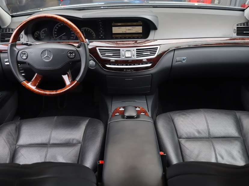 Mercedes-Benz S, 2007
