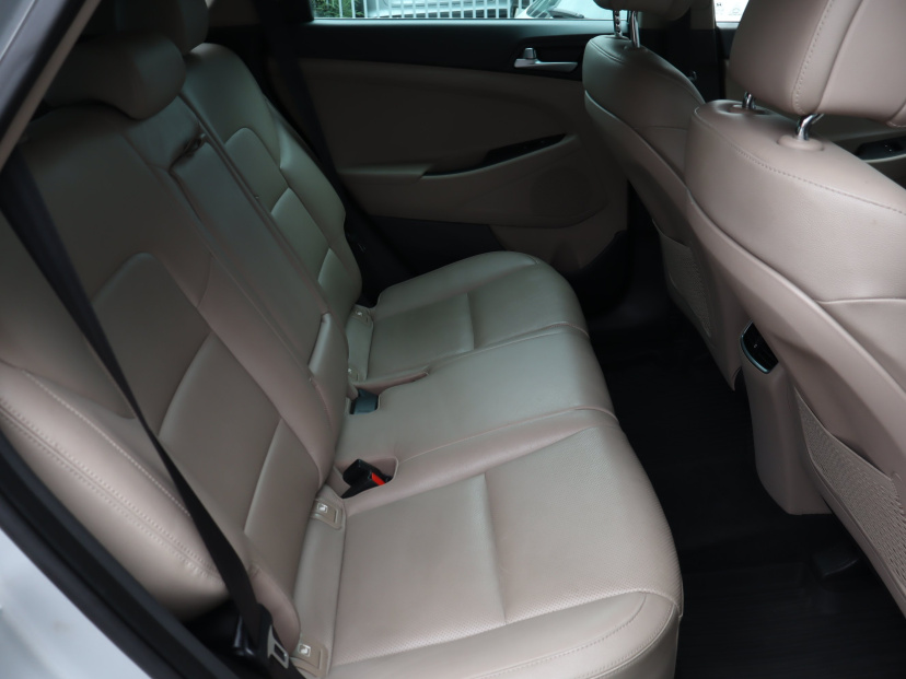 Hyundai Tucson, 2016