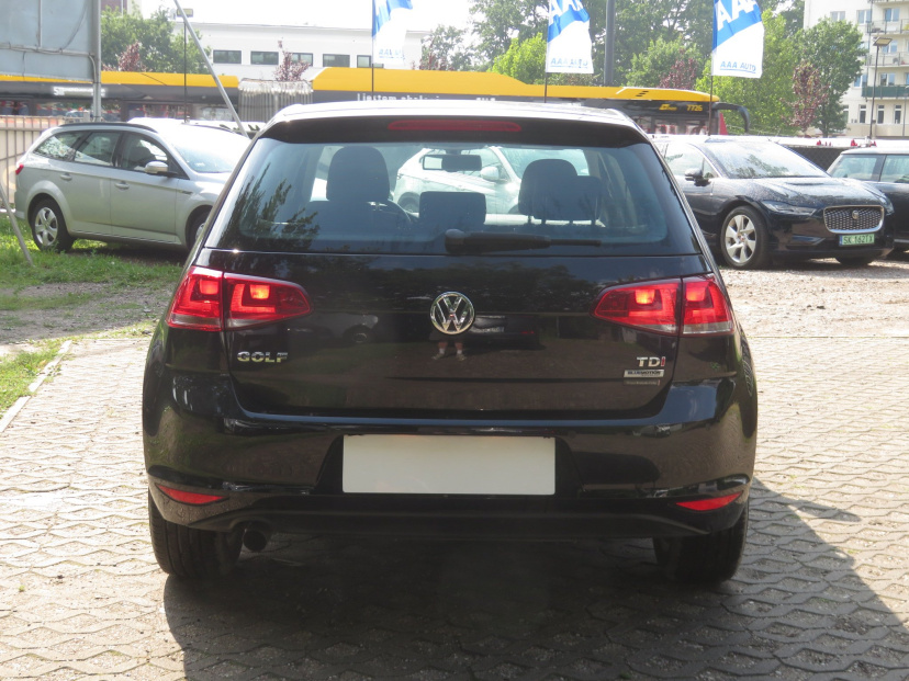 Volkswagen Golf, 2014