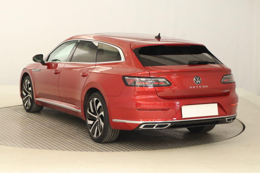 Volkswagen Arteon, 2021