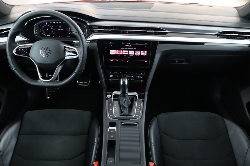 Volkswagen Arteon, 2021