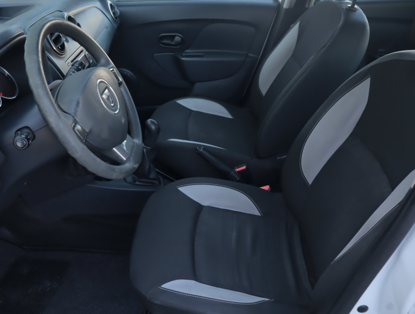 Dacia Sandero, 2015