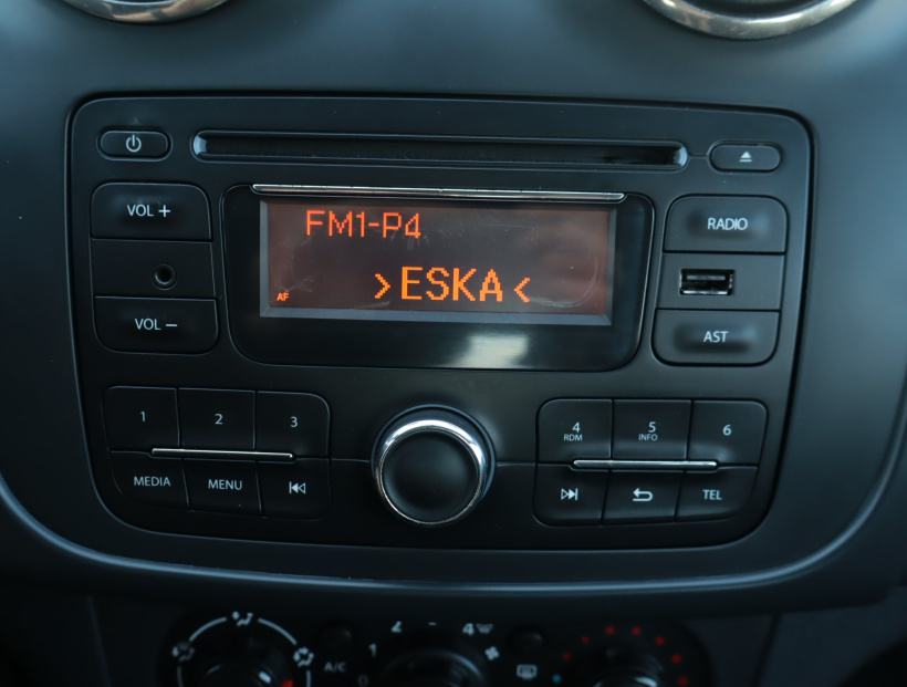 Dacia Sandero, 2015