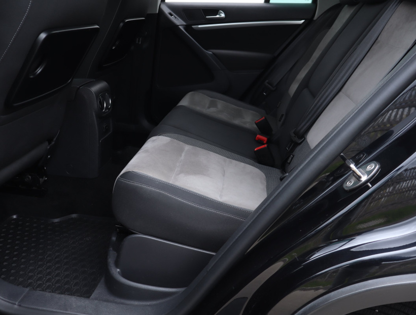 Volkswagen Tiguan, 2013