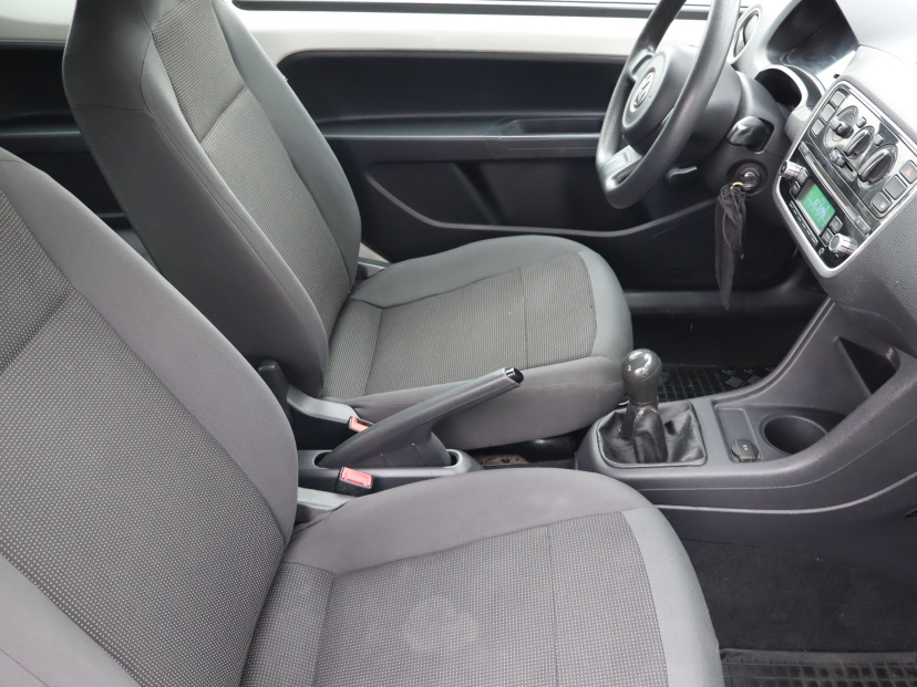 Volkswagen Up!, 2012