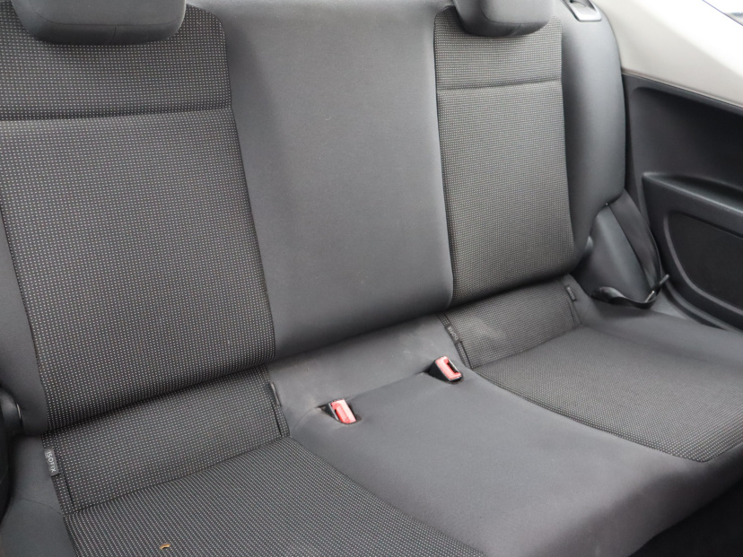 Volkswagen Up!, 2012