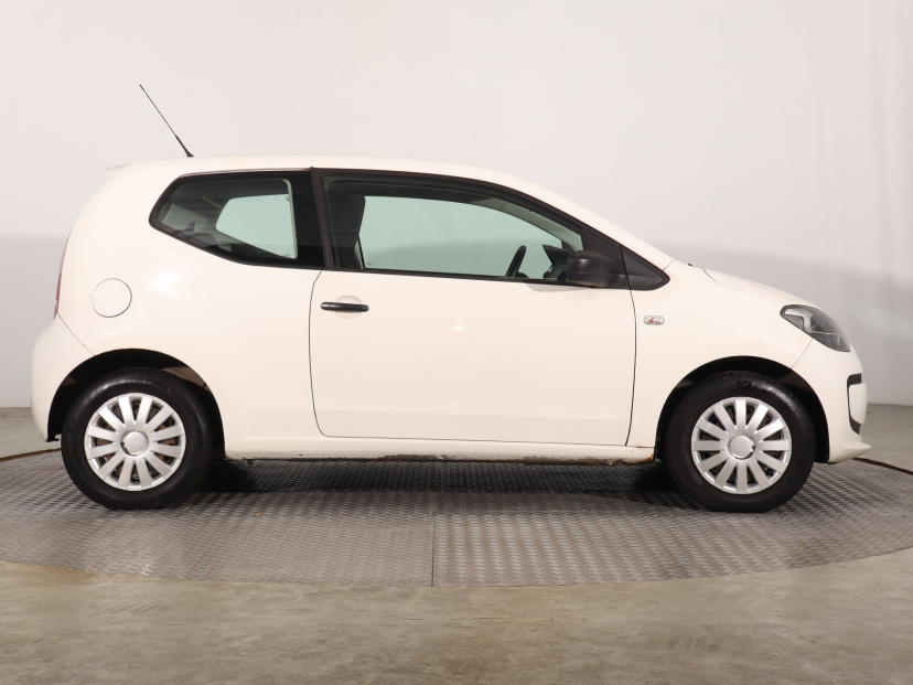 Volkswagen Up!, 2012
