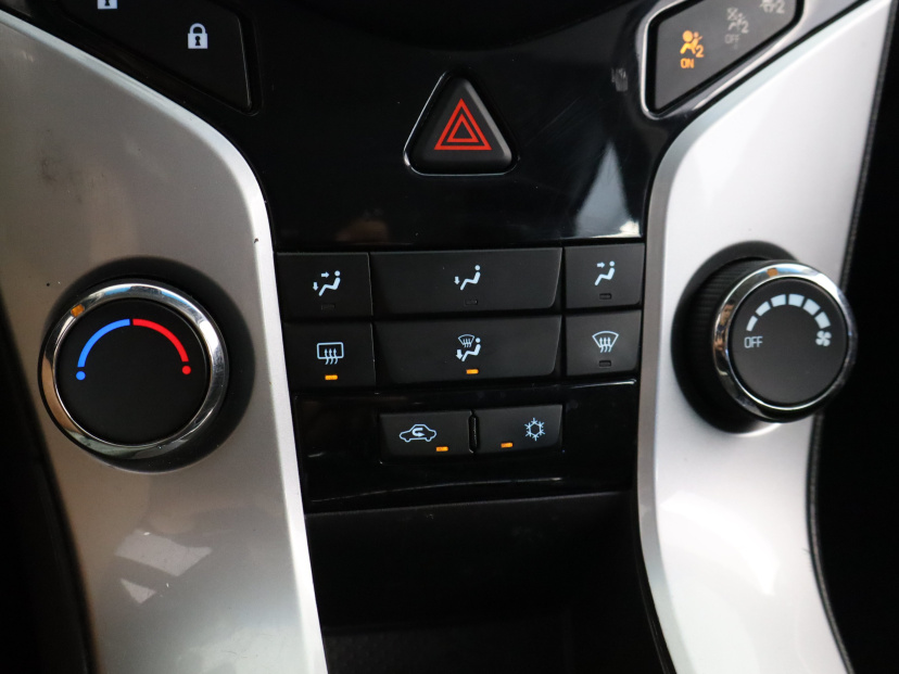 Chevrolet Cruze, 2013