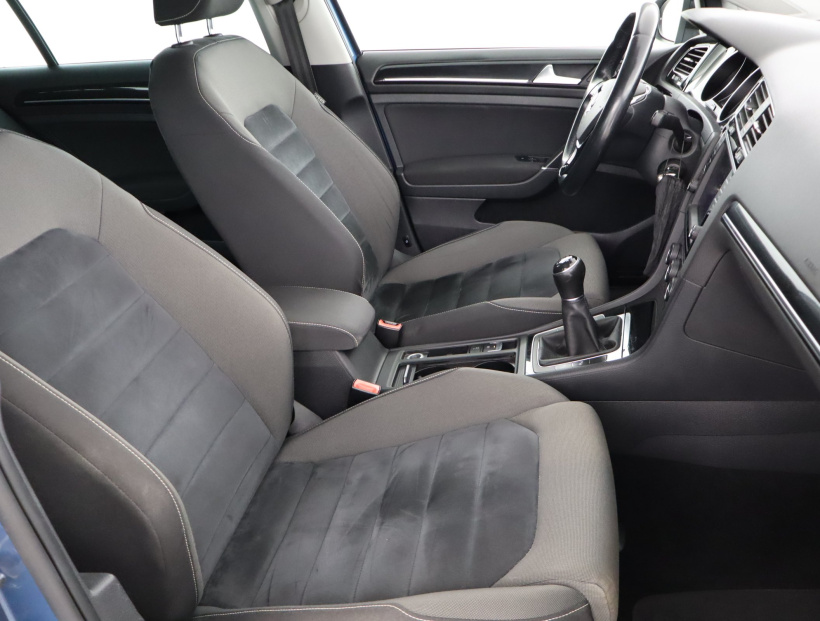 Volkswagen Golf, 2013