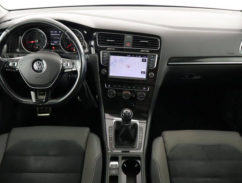 Volkswagen Golf, 2013