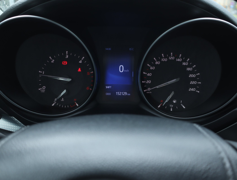 Toyota Avensis, 2015