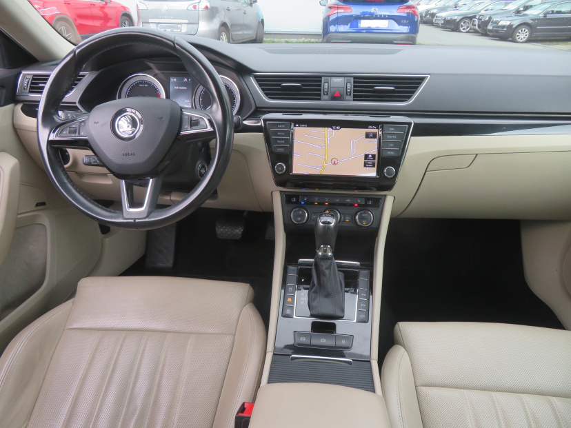 Škoda Superb, 2016