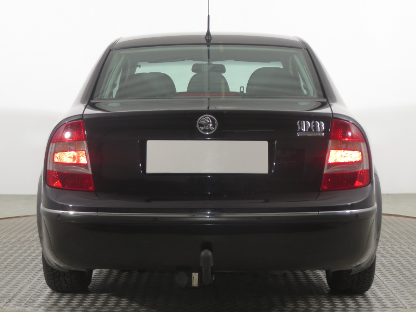 Škoda Superb, 2008