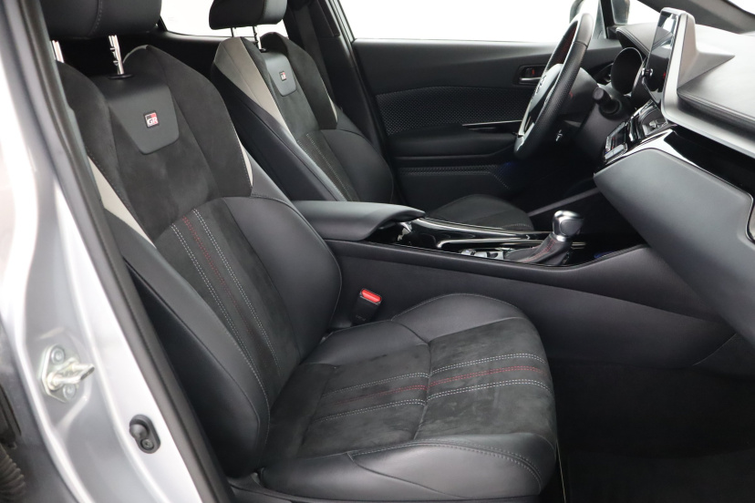 Toyota C-HR, 2022