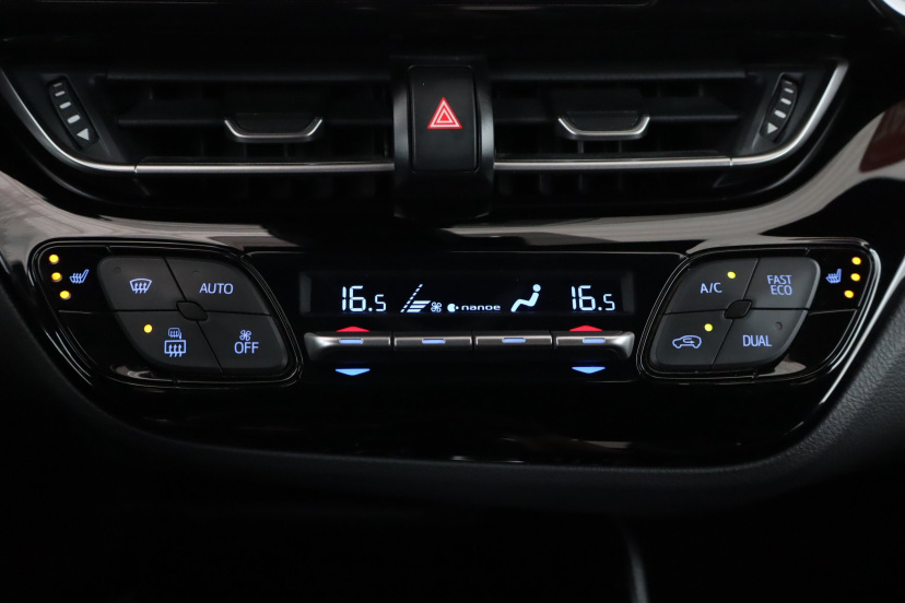 Toyota C-HR, 2022