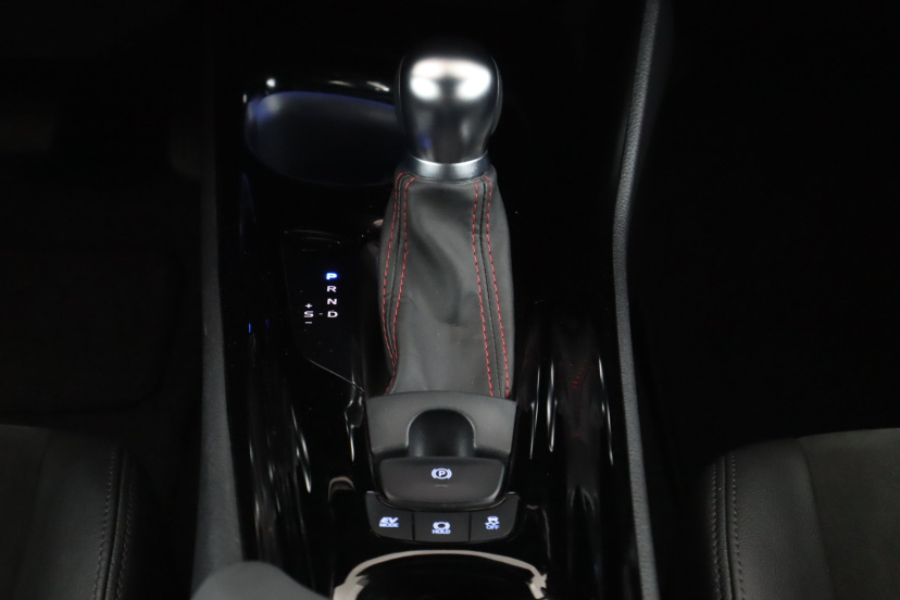 Toyota C-HR, 2022