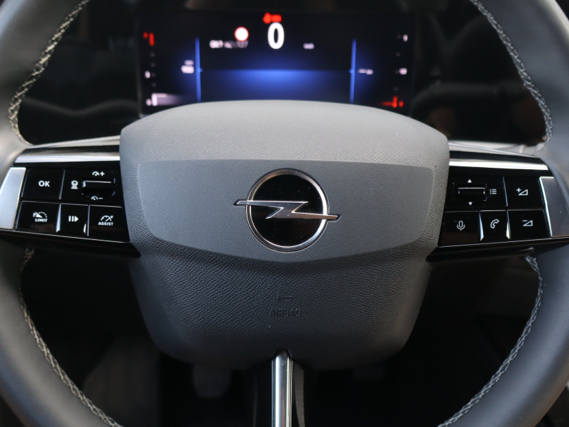 Opel Astra, 2024