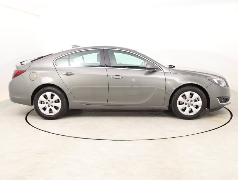 Opel Insignia, 2017