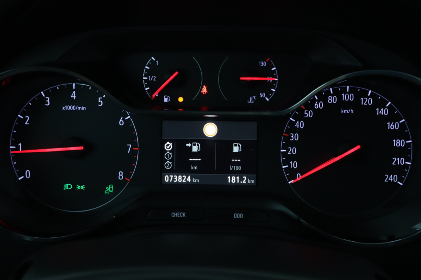 Opel Crossland, 2017