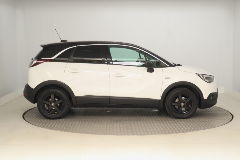 Opel Crossland, 2017