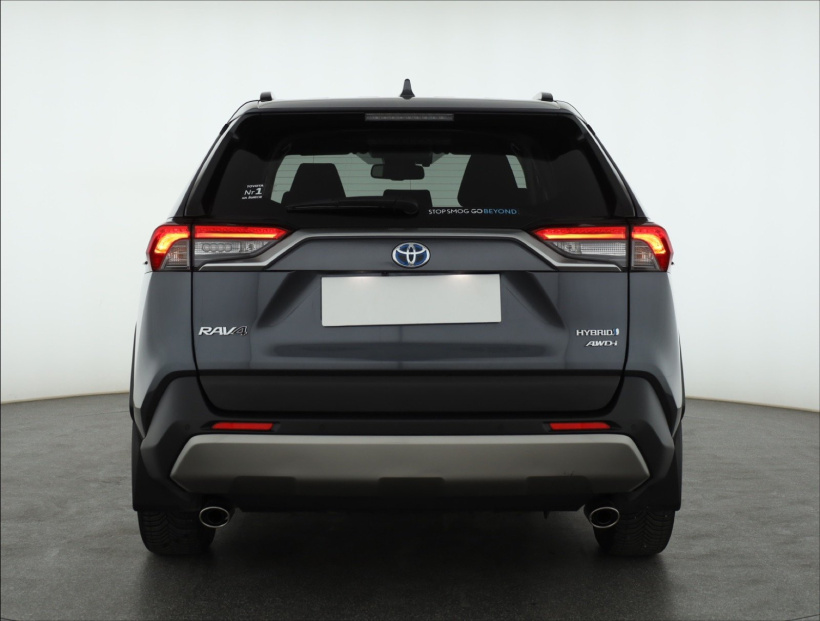 Toyota RAV 4, 2022
