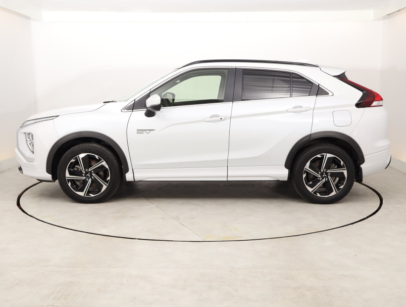 Mitsubishi Eclipse Cross, 2021