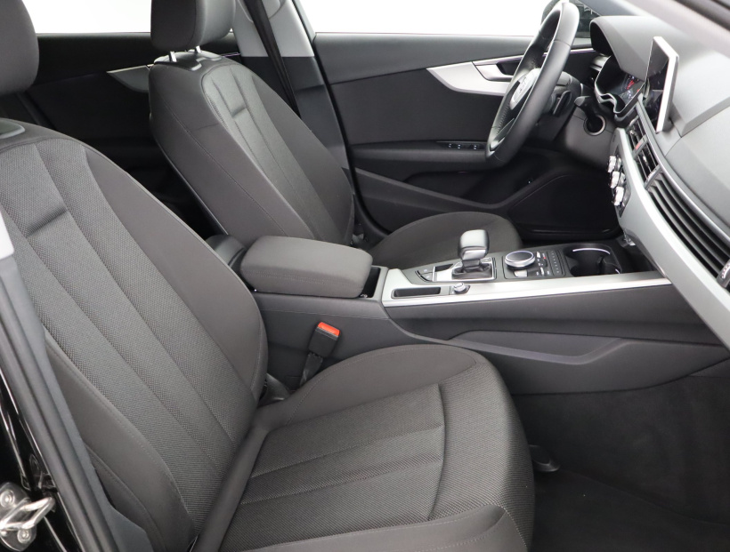 Audi A4, 2018