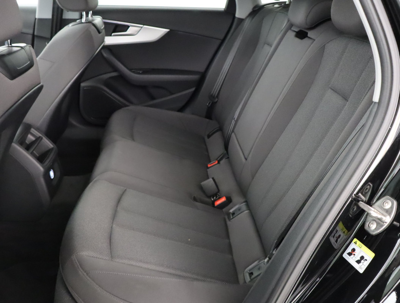 Audi A4, 2018