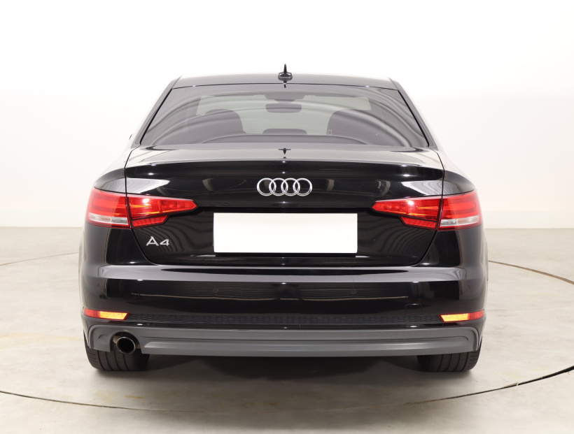 Audi A4, 2018