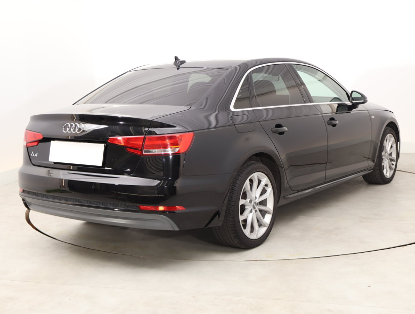 Audi A4, 2018