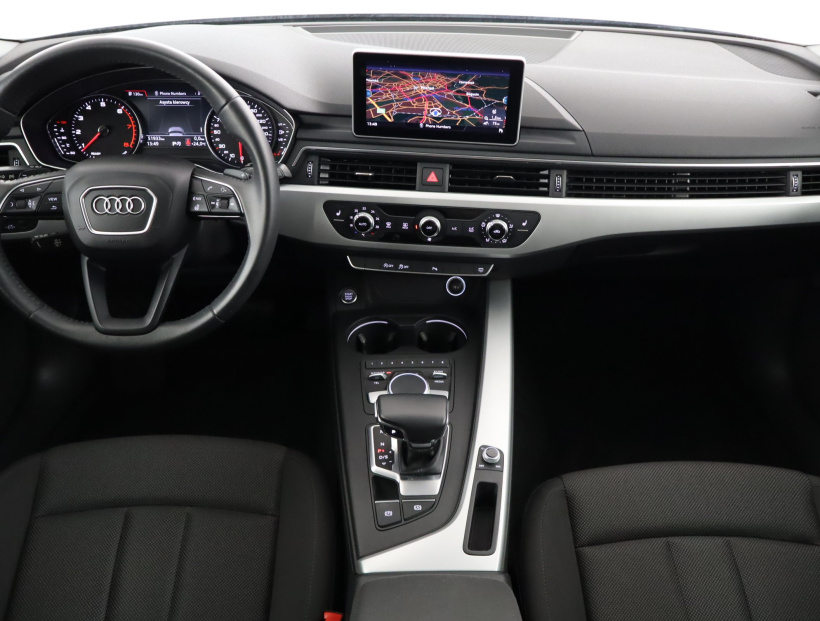 Audi A4, 2018