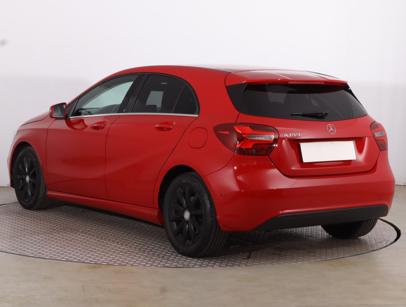 Mercedes-Benz A, 2016